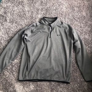 Oakley 1/4 zip sweatshirt